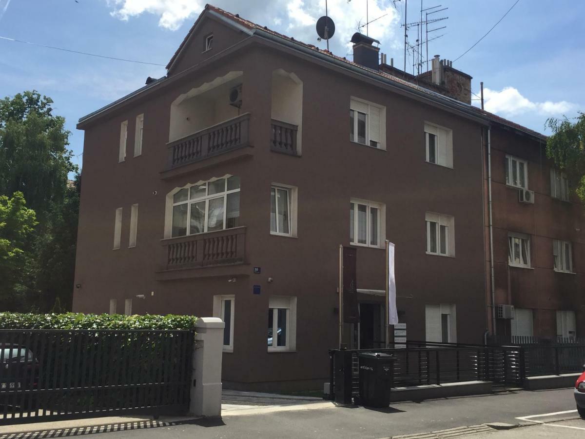 Apartments N10 Zagabria Esterno foto